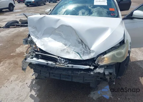 2015 Toyota Camry Se z USA, uszkodzony, nr VIN 4T1BF1FK7FU475034